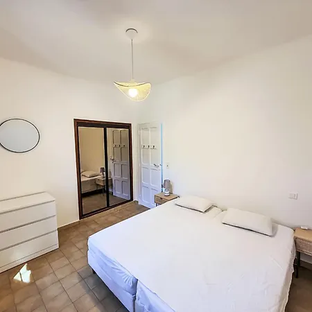 G By Interhome